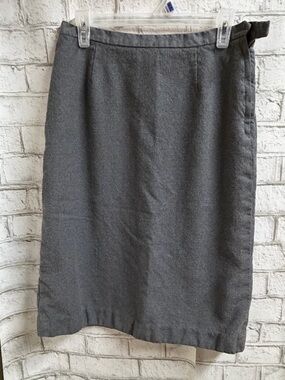 Vintage Pure Virgin Wool Women's Gray Pencil Skirt - Tailored Workwear